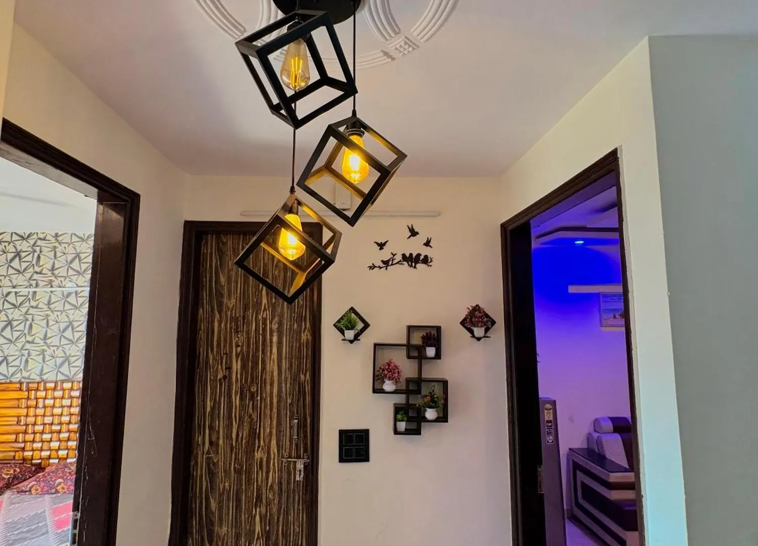 Private Room In New Delhi Couple Friendly Homestay