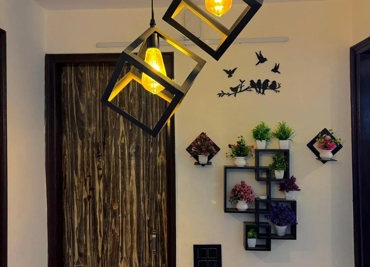 Private Room In New Delhi Couple Friendly